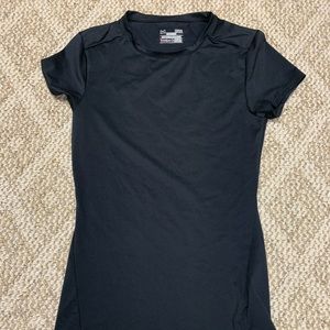 Women’s Under Armour workout shirt